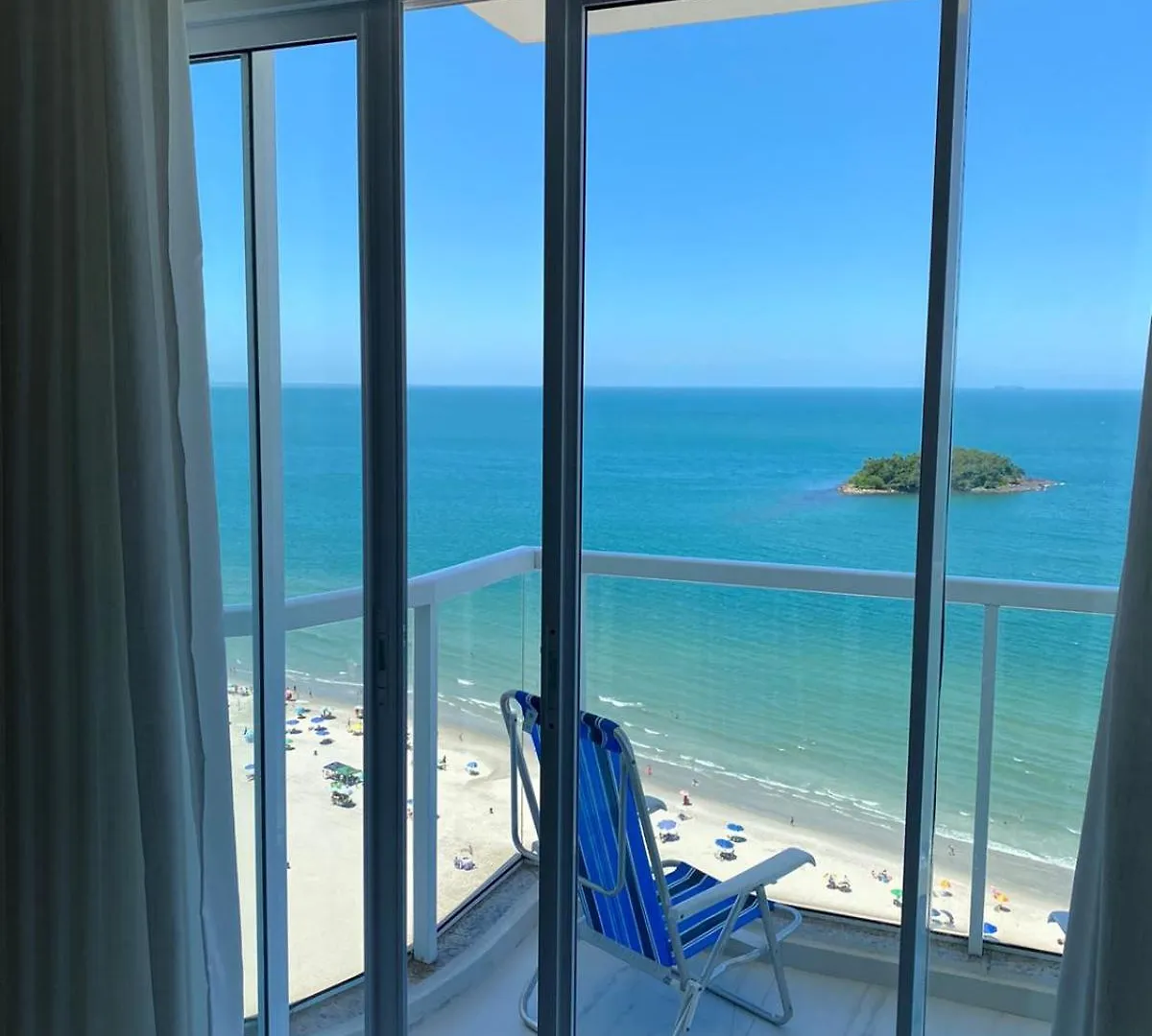 Apto 4D Ilha Das Cabras Apartment